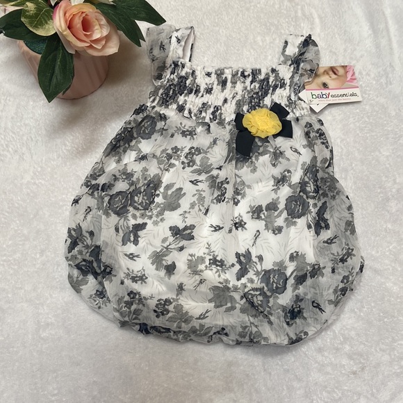 NWT 4 Piece Bundle Size 18M Baby Gap Carters Little Lass & Baby Essentials - Picture 11 of 13